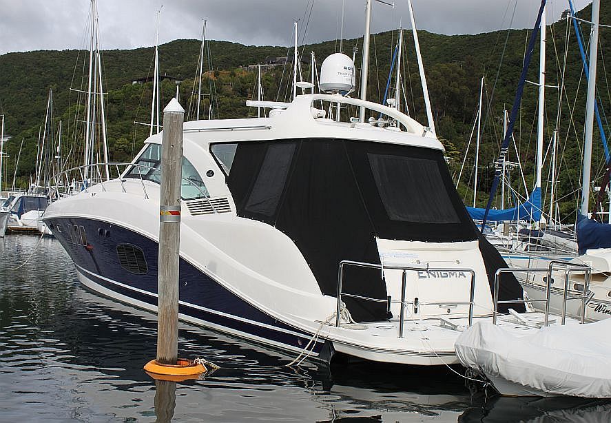 Sea Ray 580 Sundancer Boat for Sale