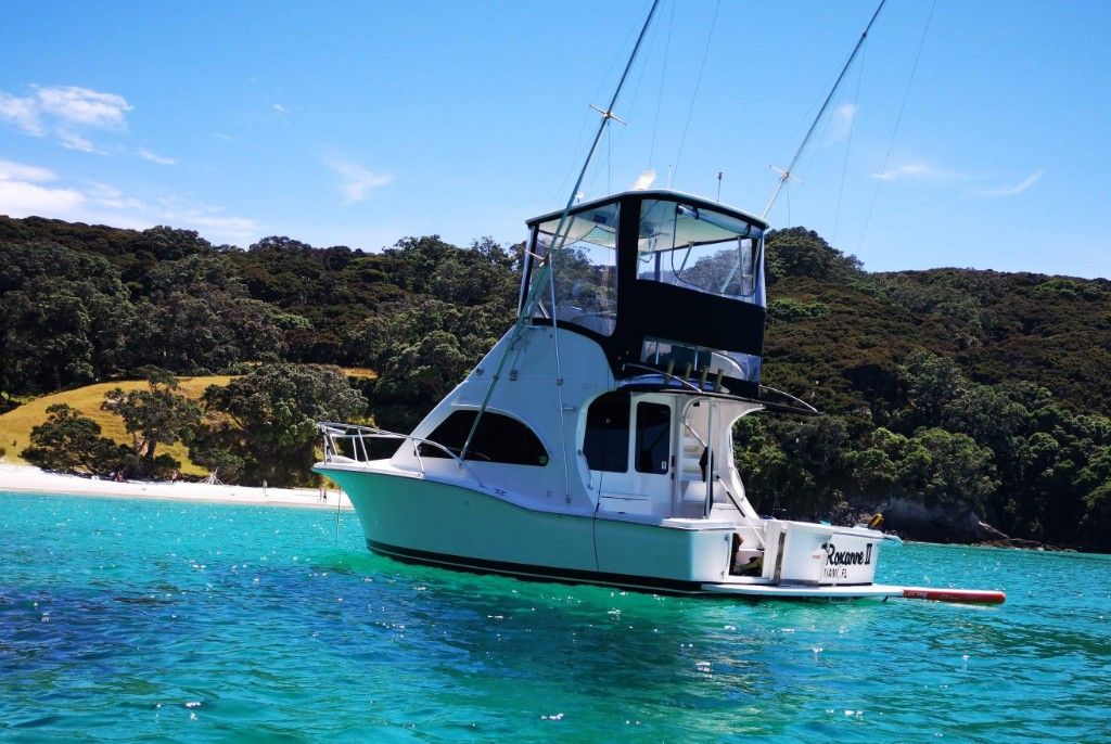 Luhrs 32 Convertible Boat for Sale