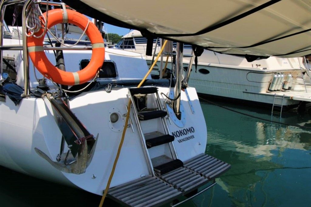 Luxury living with push button sailing Boat for Sale