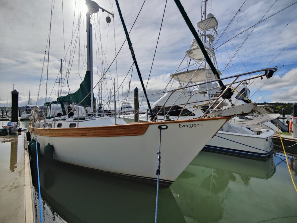 Liberty 458 – 1983 Boat for Sale