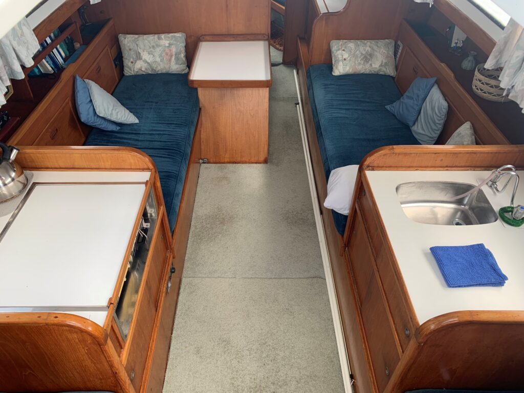 Townson 34: An awesome all-rounder with a great design Boat for Sale