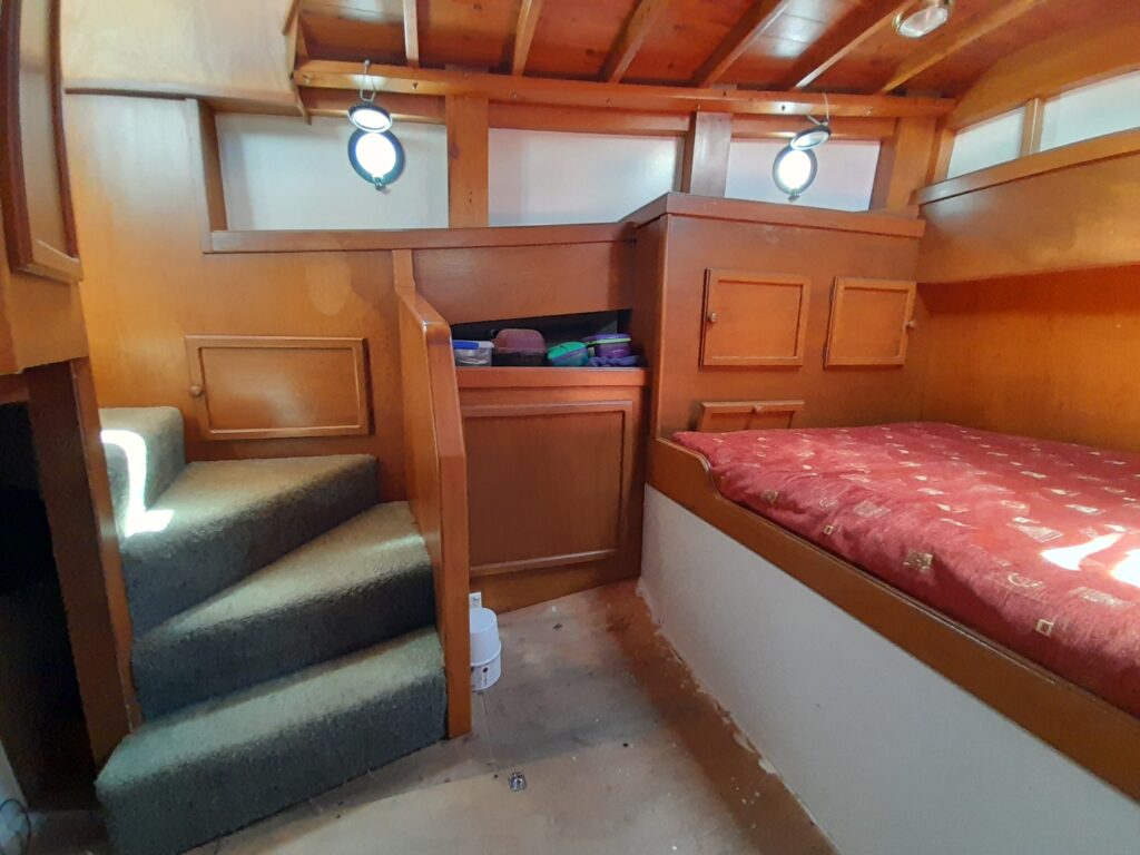 13m Trawler Style Liveaboard Boat for Sale