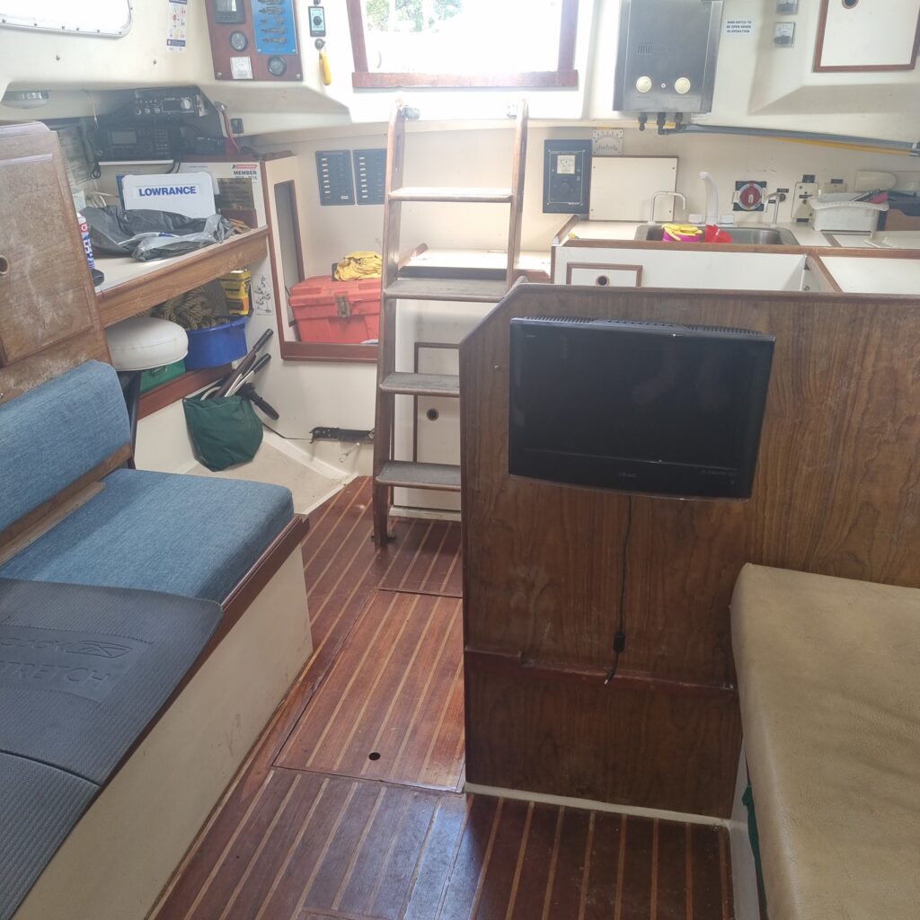 Pearson 365 Ketch Boat for Sale