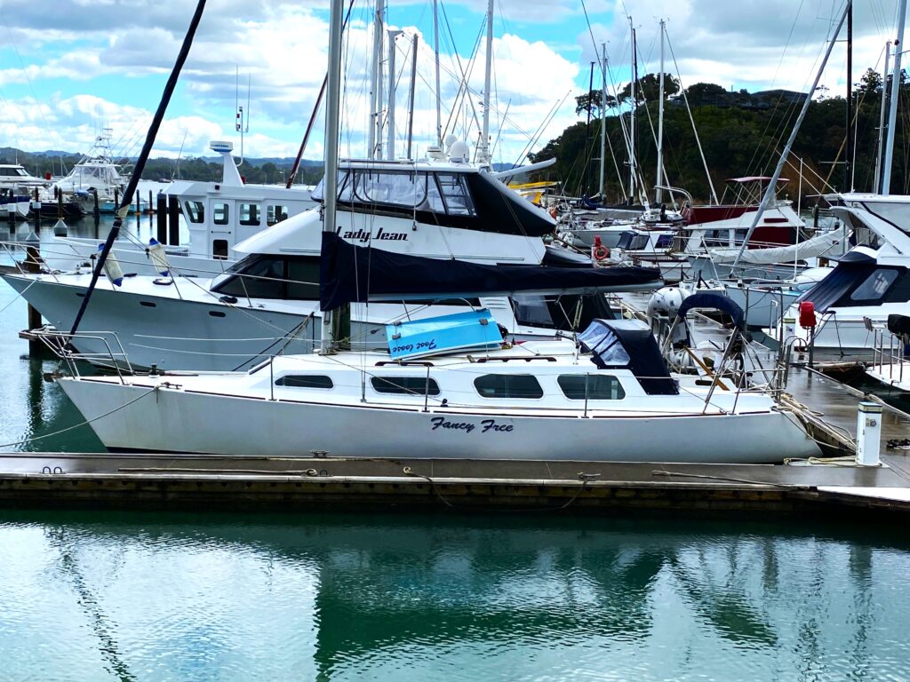 An awesome yacht for summer and winter: Gary Lambert 36 Boat for Sale