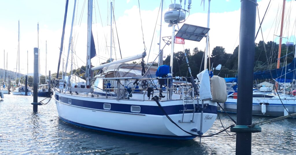 Hallberg Rassy 42E Boat for Sale